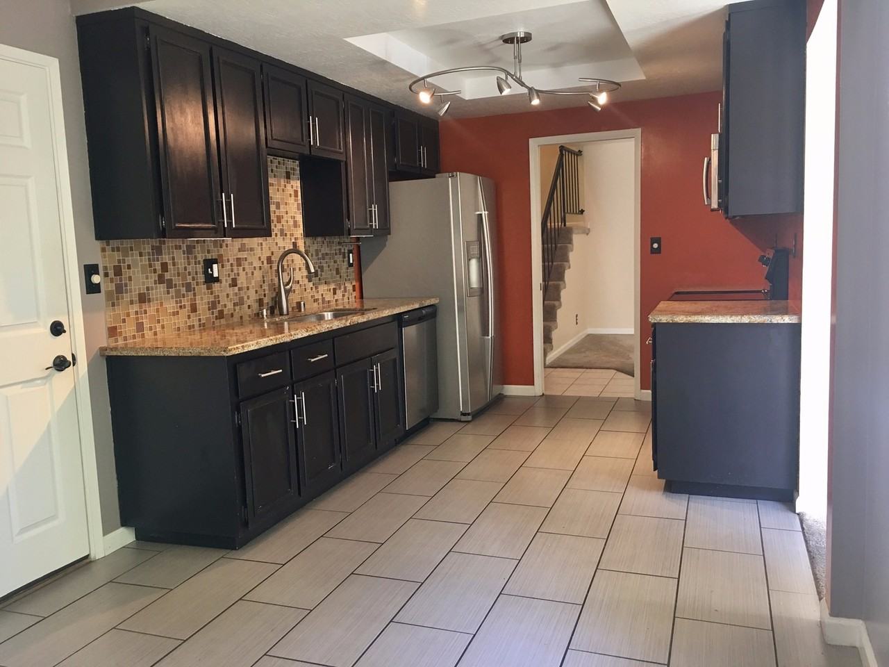 131 Fountainhead Ct - Photo 2 of 28
