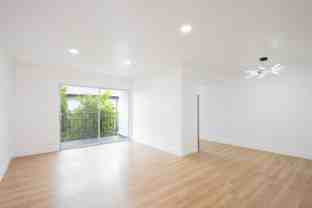 Curson Apartments Amazing Location - Photo 1 of 1