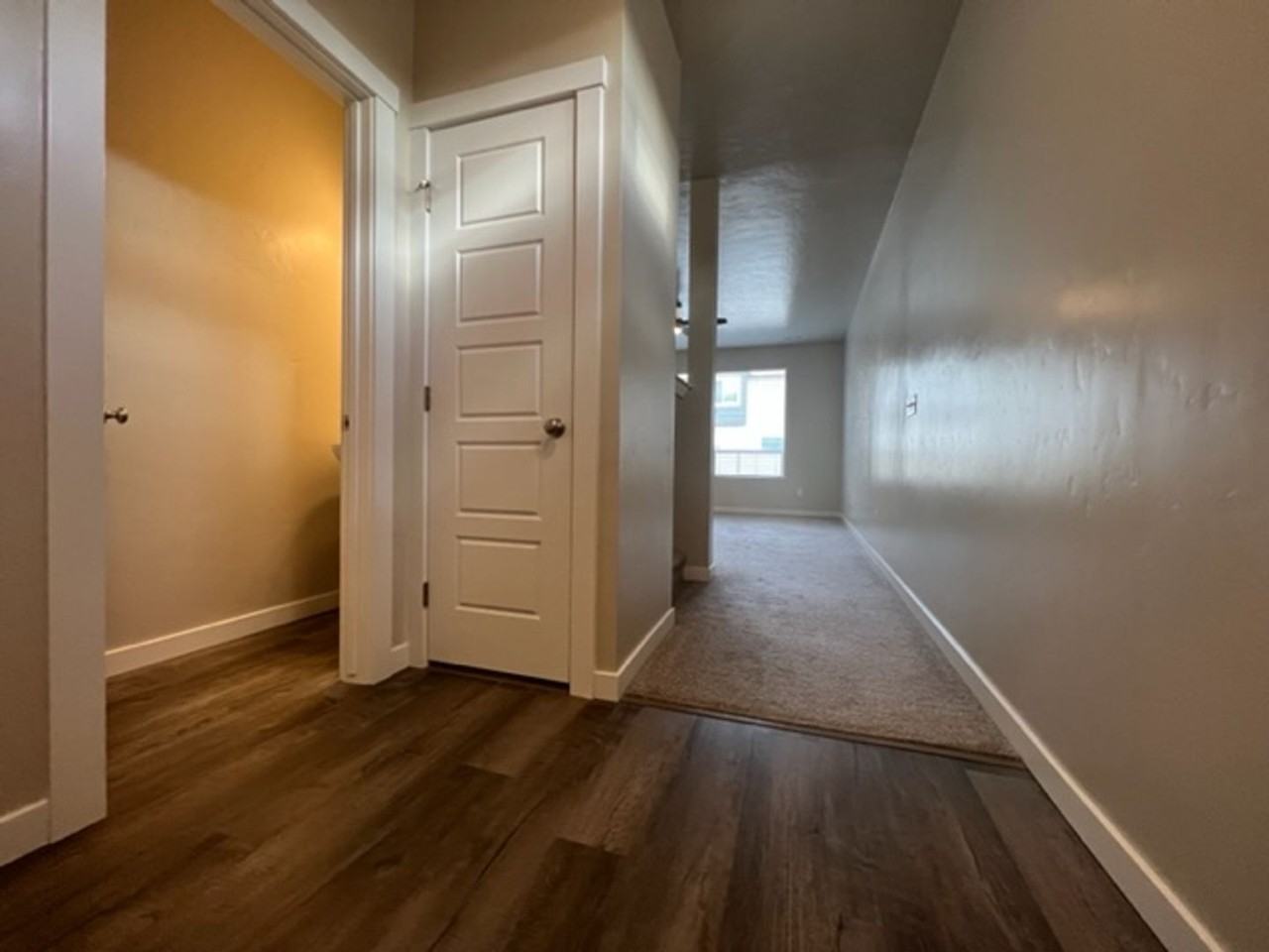 128 N Sevenoaks Ave - Photo 3 of 24