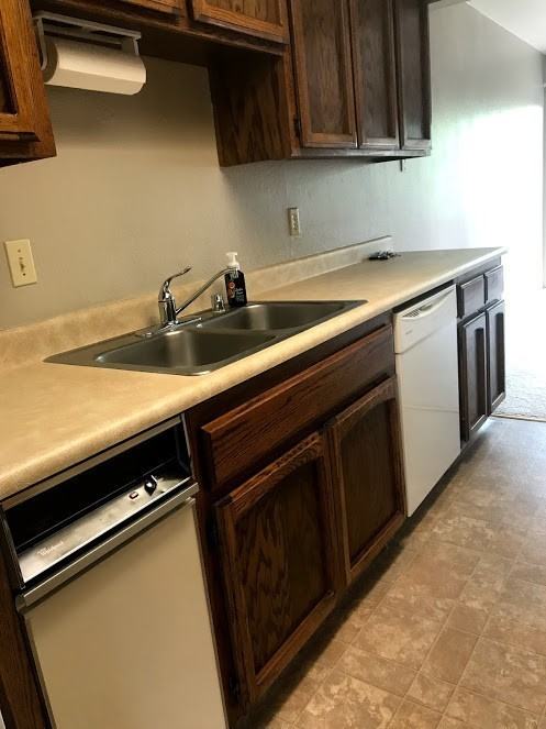 207 New York Ranch Rd Apt C - Photo 5 of 14