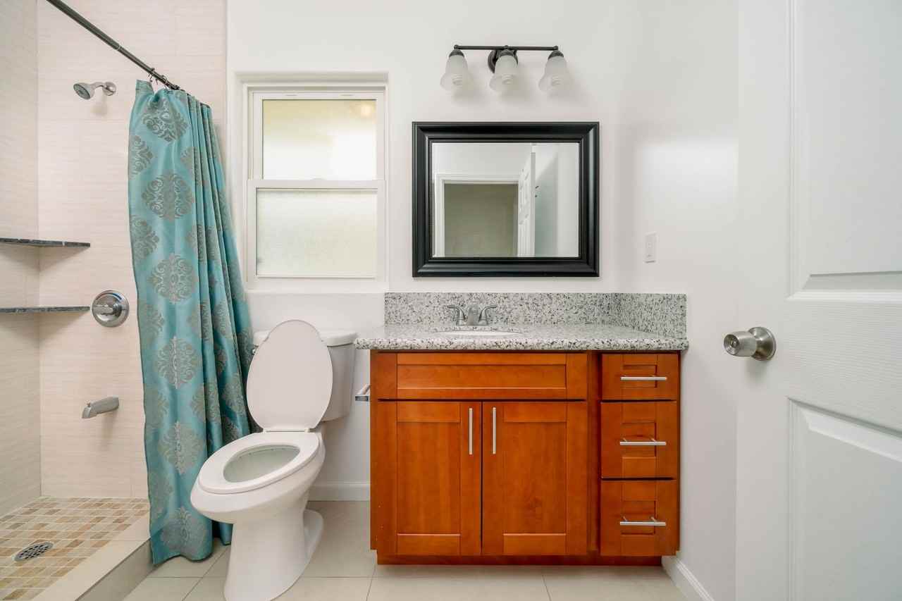 37 Cypress Ave - Photo 2 of 20