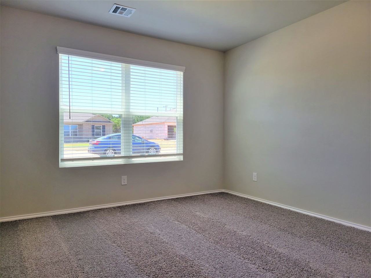 21215 Winding Brook - Photo 6 of 14