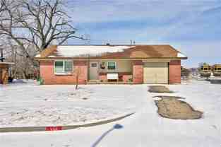 330 Overton Dr - Photo 1 of 1