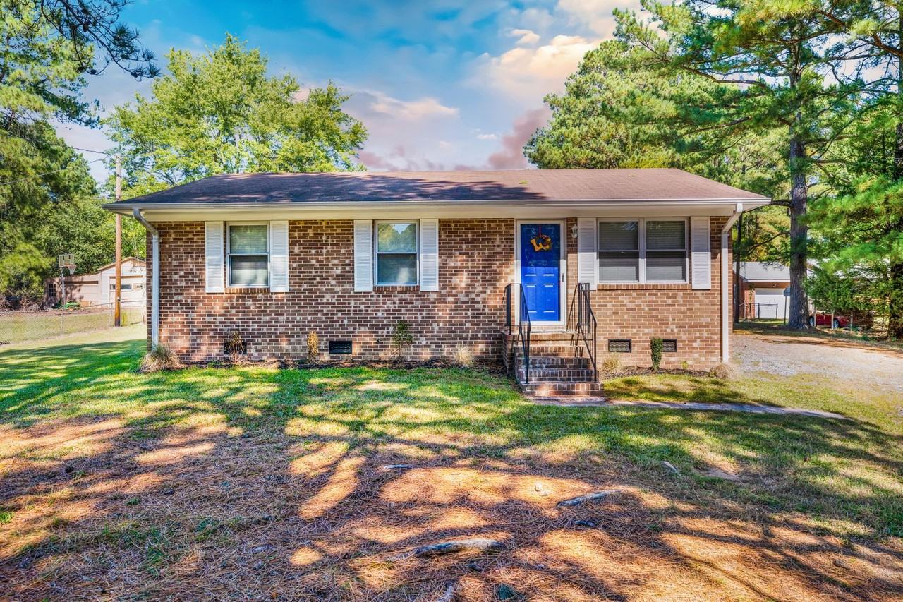5413 Leesville Rd - Photo 3 of 13