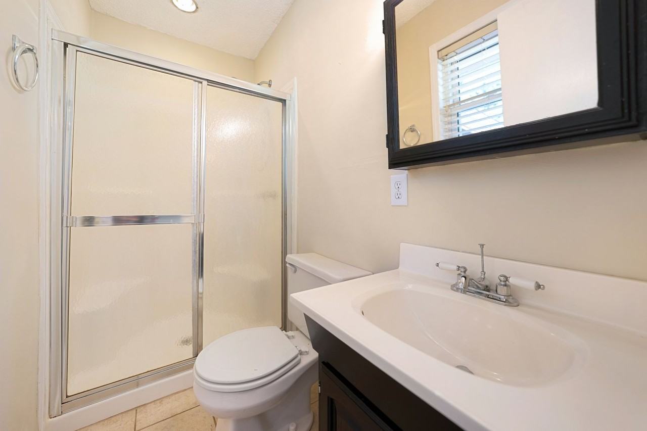 5413 Leesville Rd - Photo 7 of 13