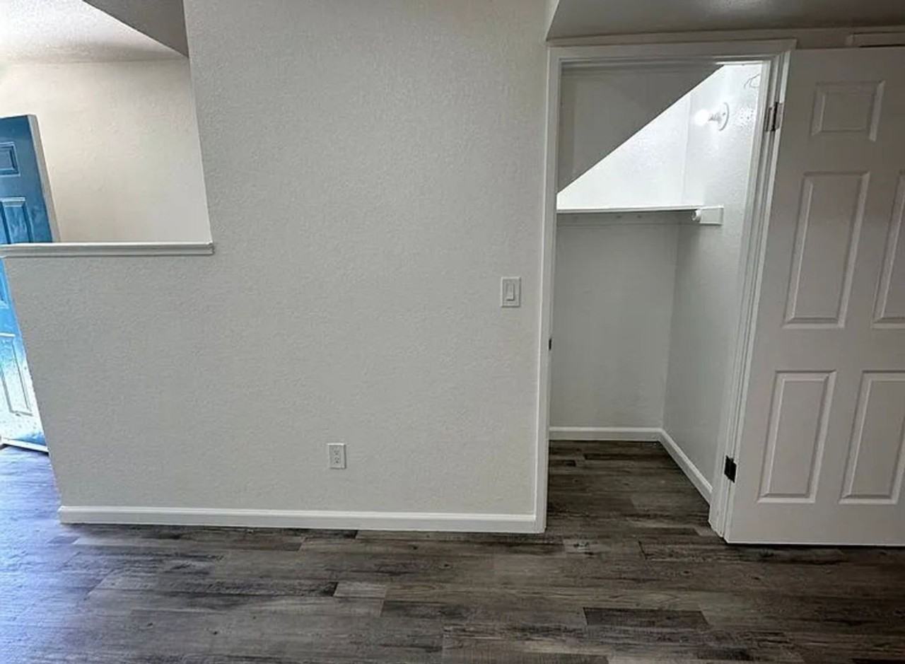 3 Bedroom / 2 Bathroom $1,650 - Photo 6 of 10