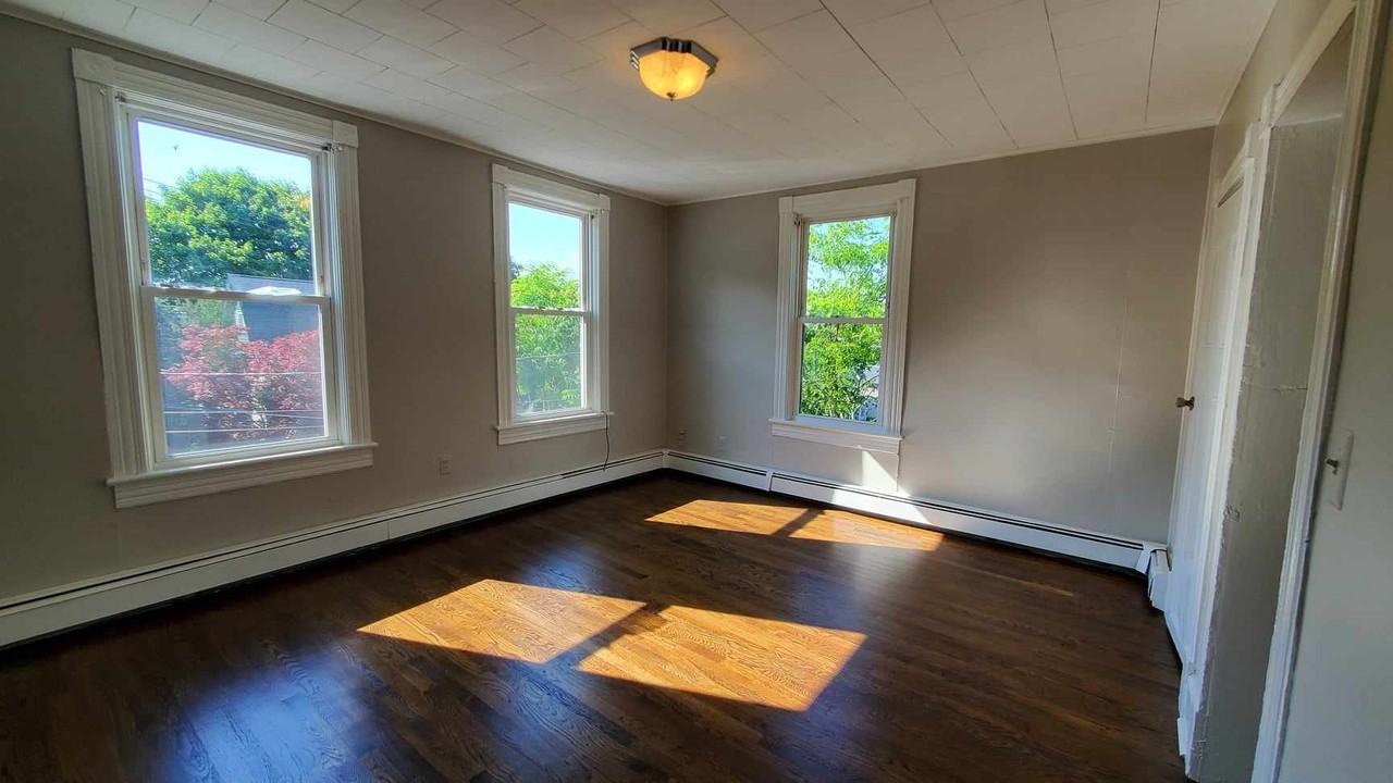 54 W Chester St #2 - Photo 6 of 14