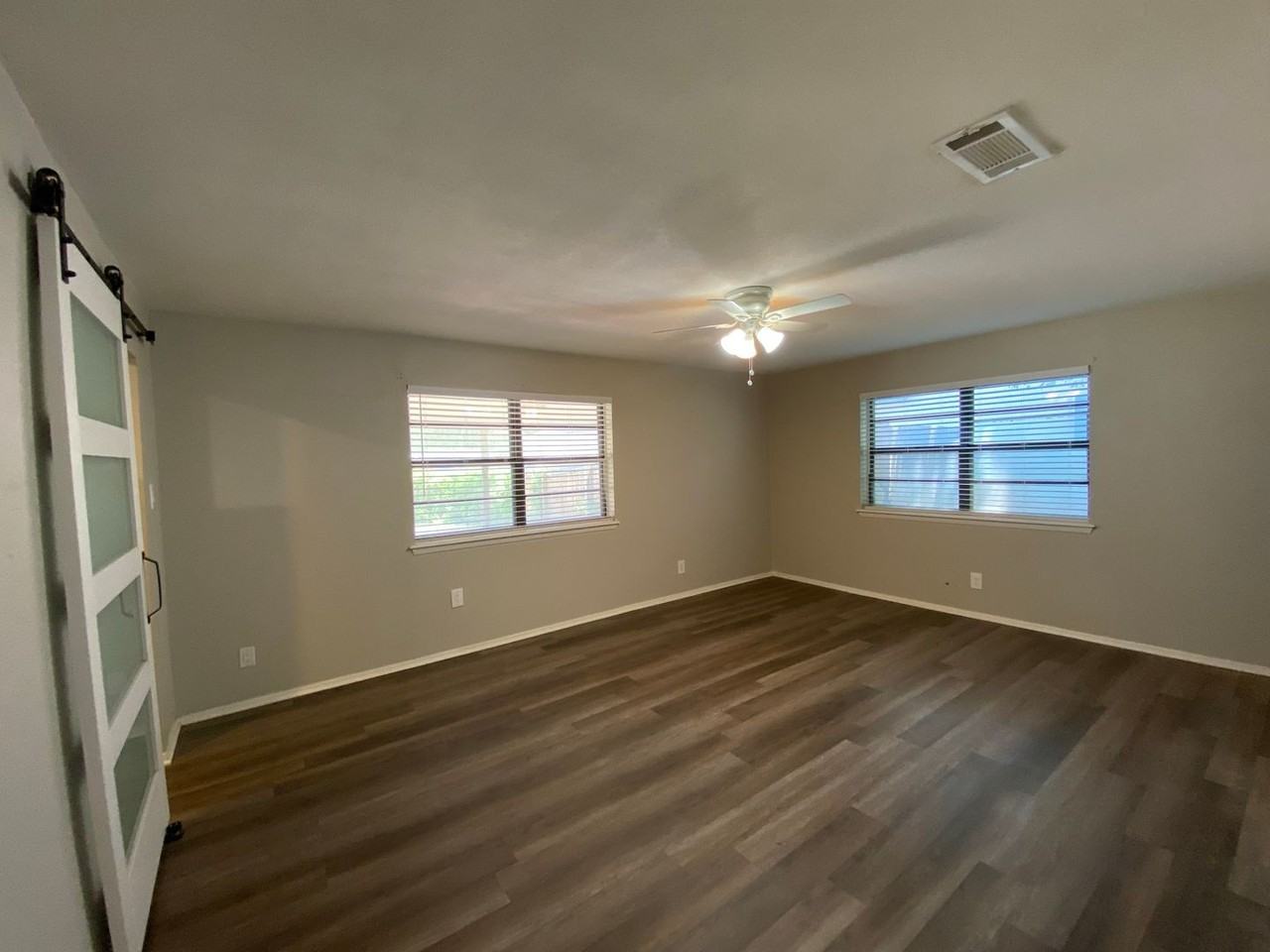 5218 Green Valley Trl - Photo 6 of 17