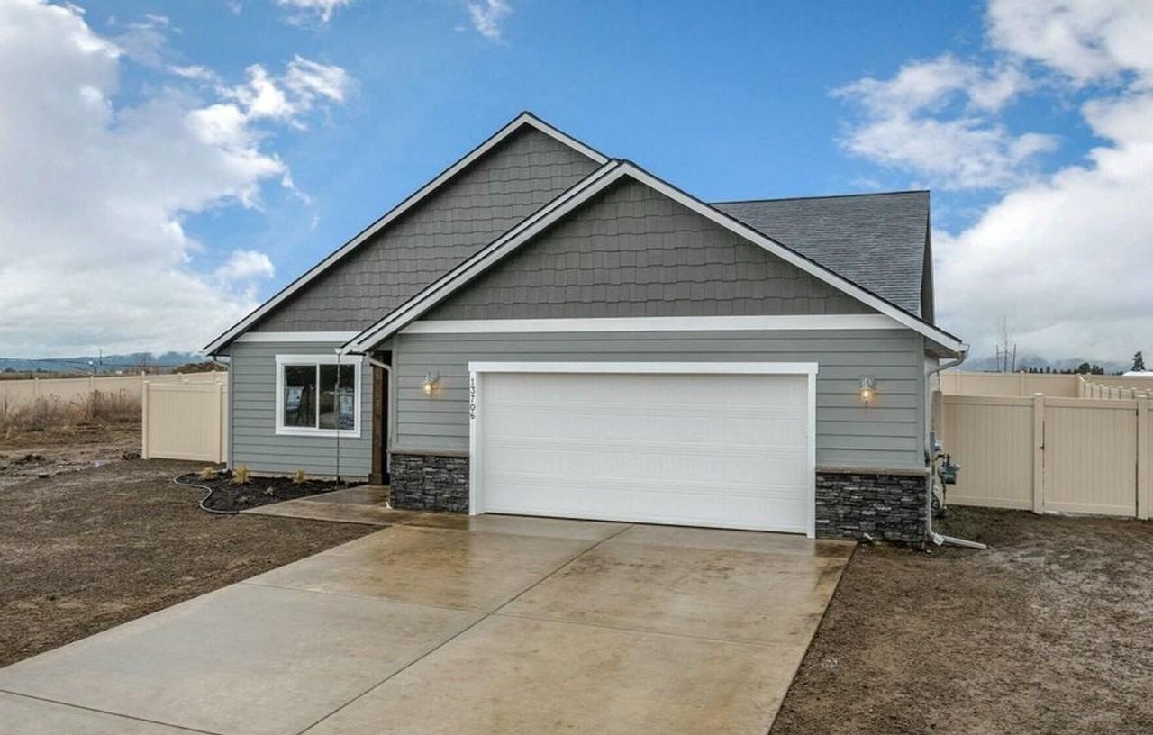 13706 N Apex Way - Photo 3 of 26