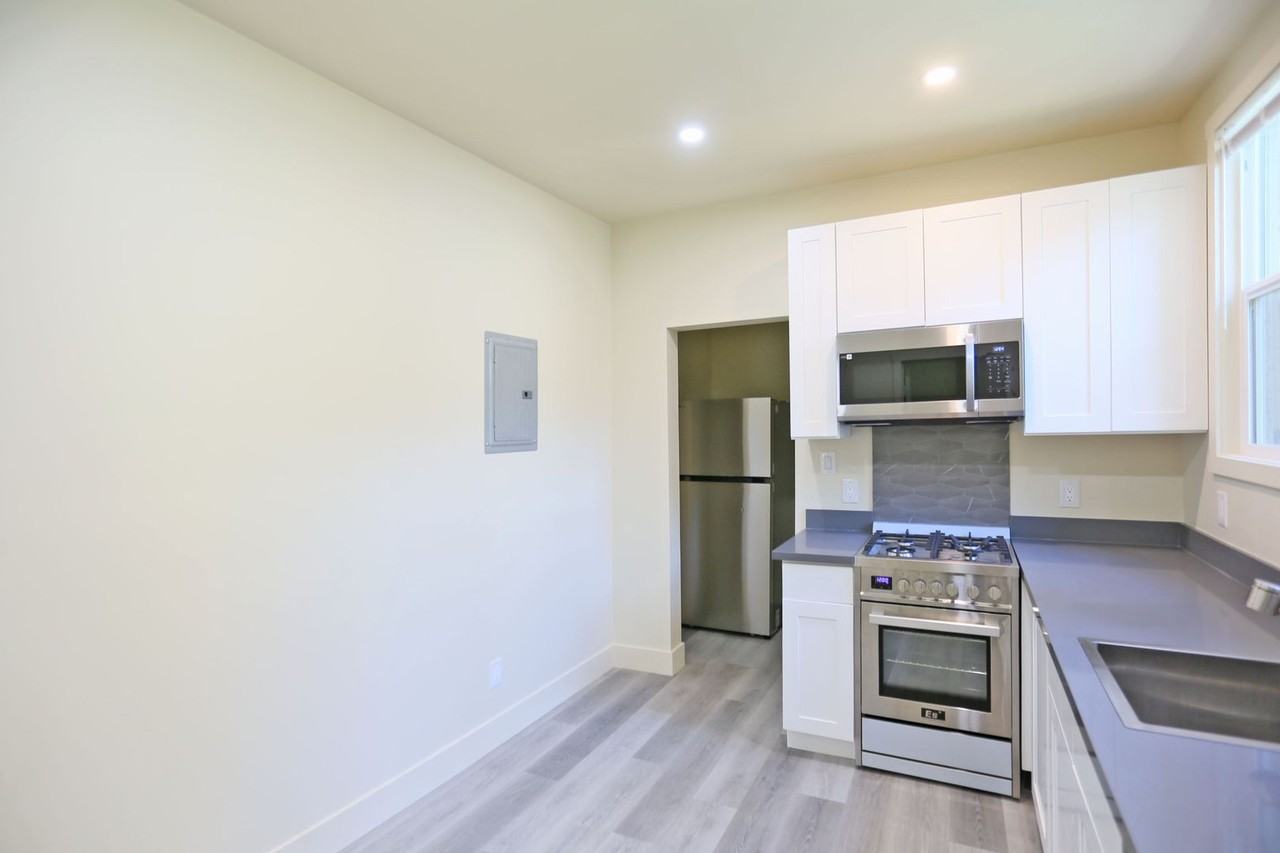 2011 Sacramento St - Photo 6 of 16
