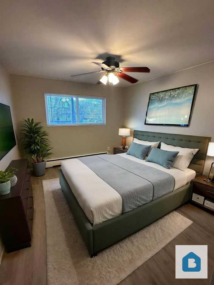 1415 South Corona Avenue #7 - Photo 5 of 22