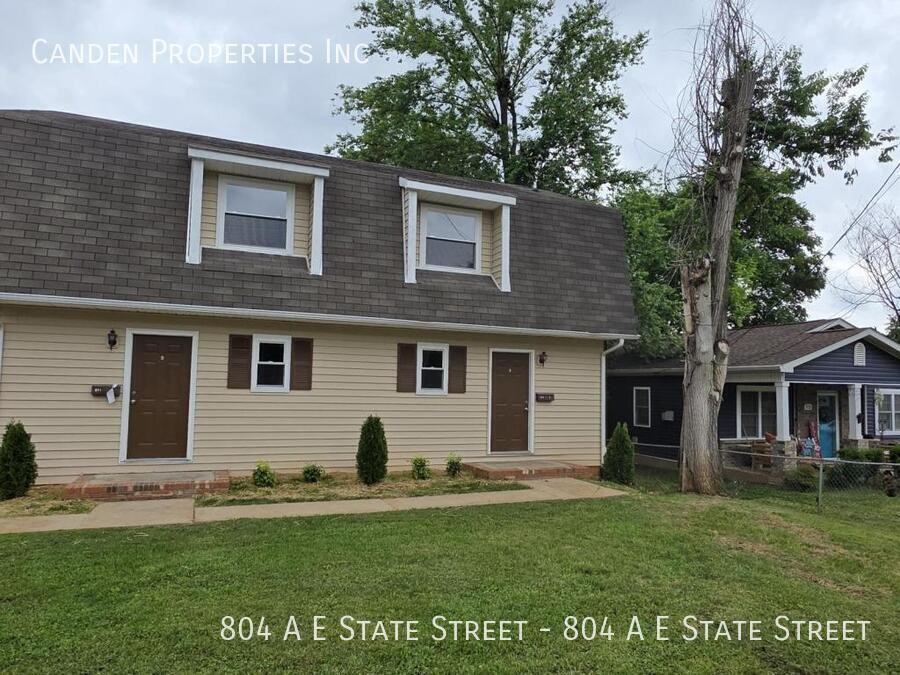 804 E State St Apt A - Photo 2 of 18