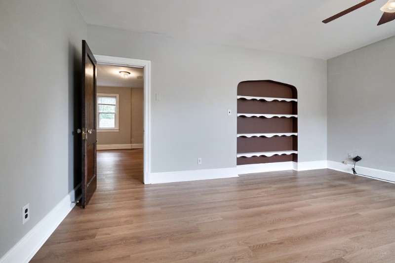 1031 Elm Ridge Ave #1 - Photo 3 of 20