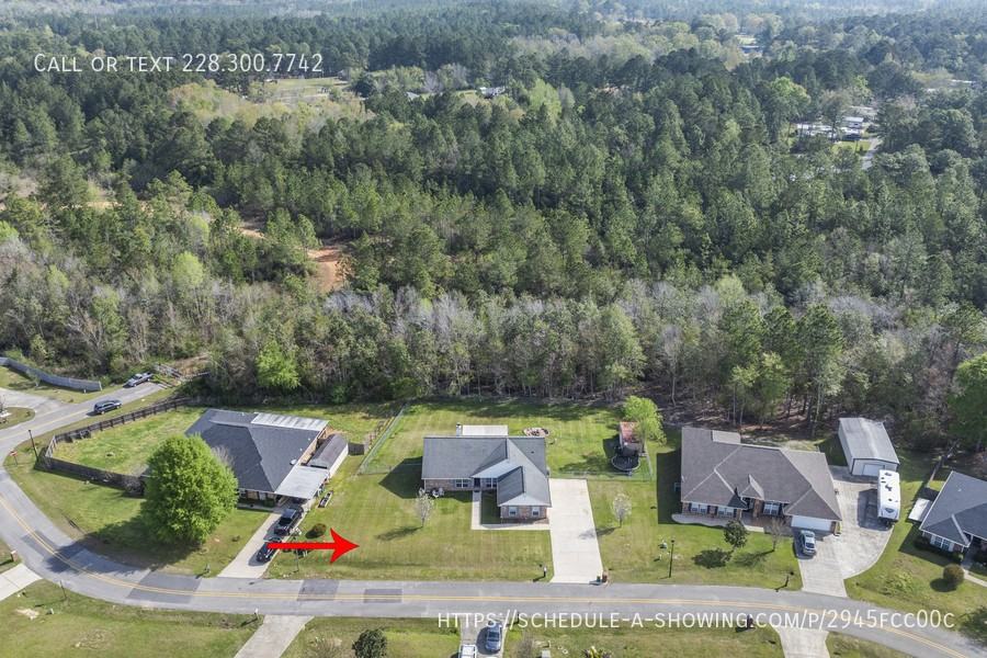 15792 Texas Ave - Photo 2 of 34