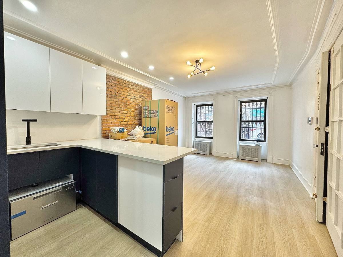 5904 Avenue N #3 - Photo 2 of 7