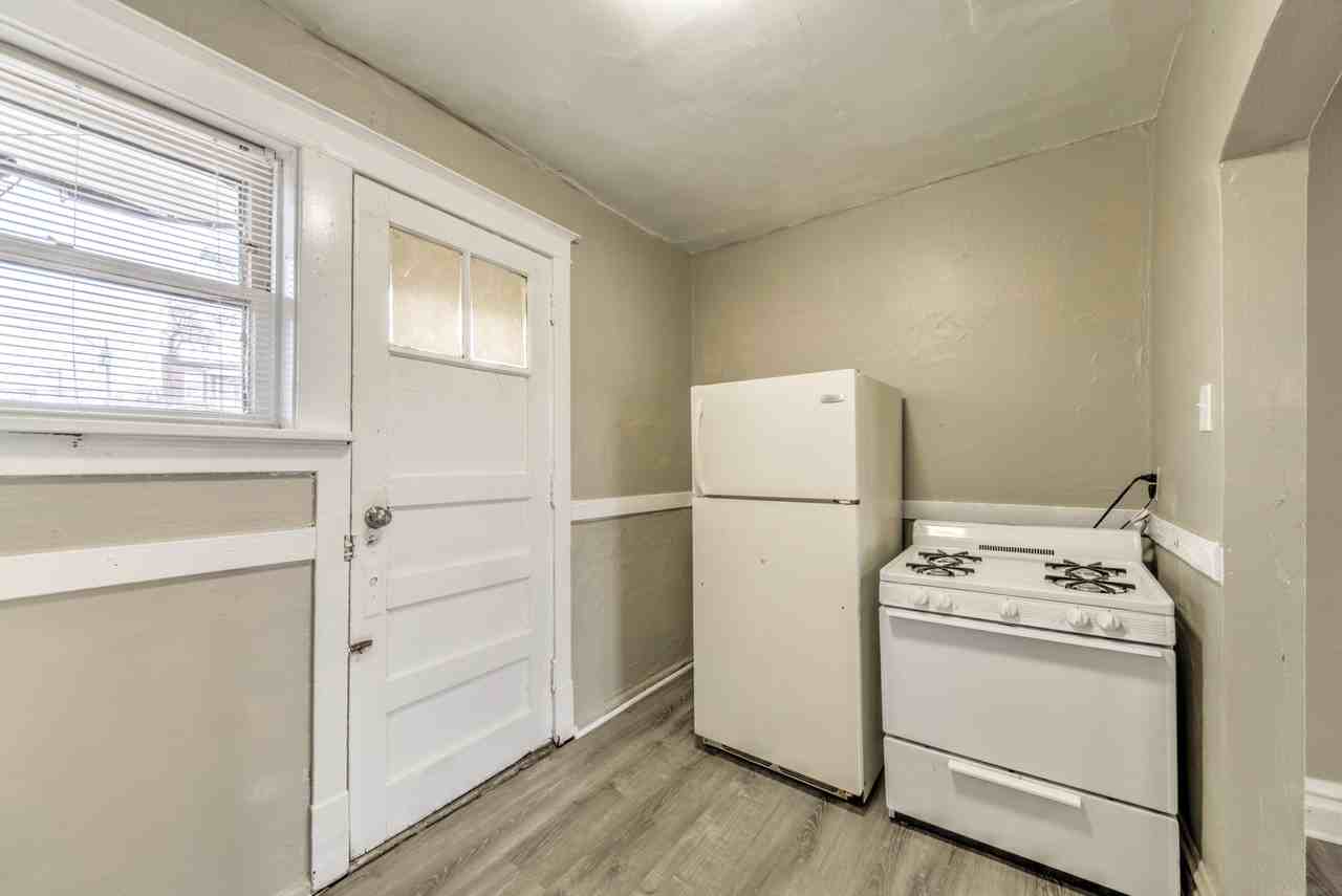 3467 Gasconade Street - Photo 4 of 14