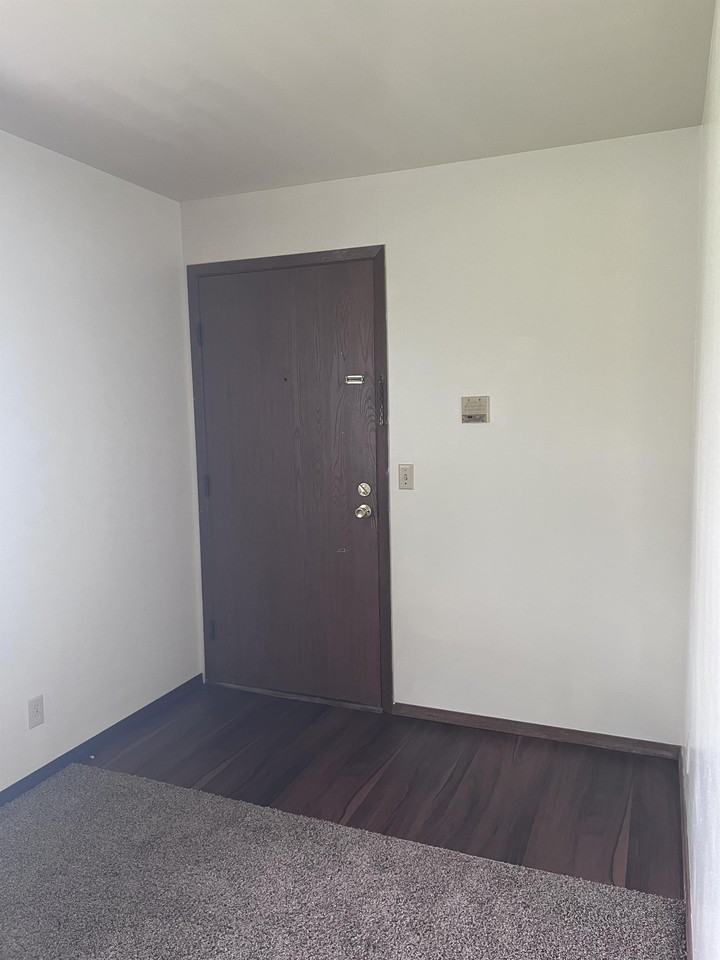 4326 Kennedy Drive - Photo 2 of 18