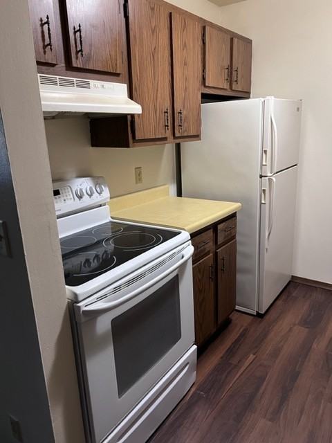 4326 Kennedy Drive - Photo 6 of 18