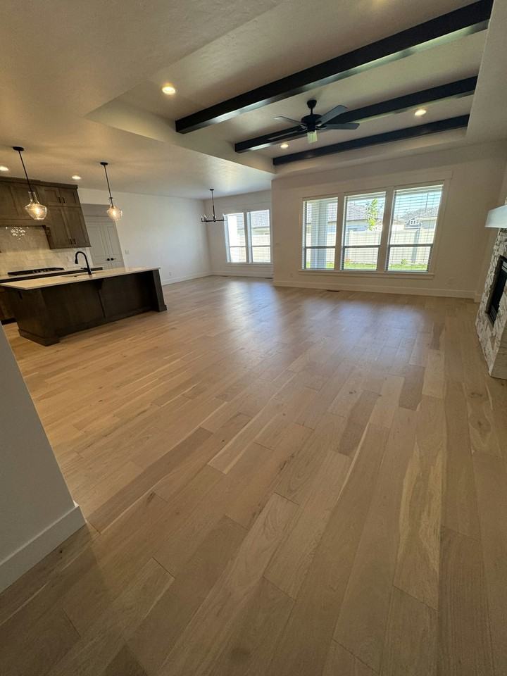 868 West Tall Prairie Drive - Photo 4 of 16