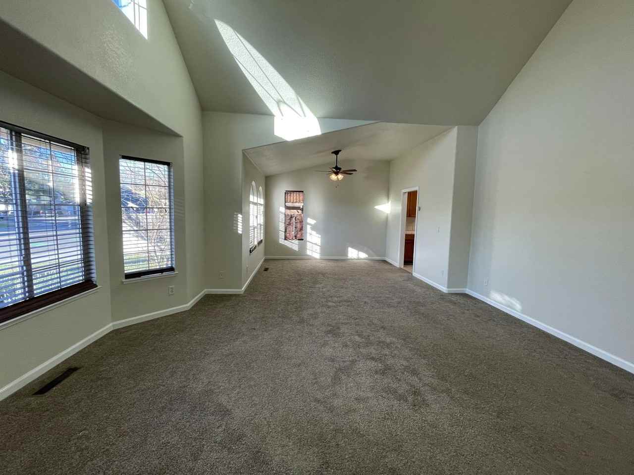 1580 Rehrmann Drive - Photo 5 of 25