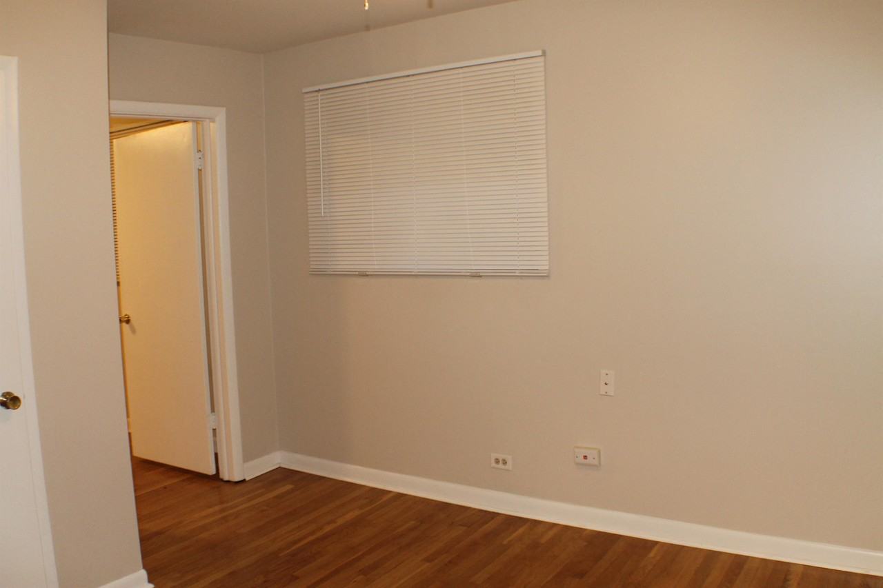 737 Walnut Street - Photo 3 of 5