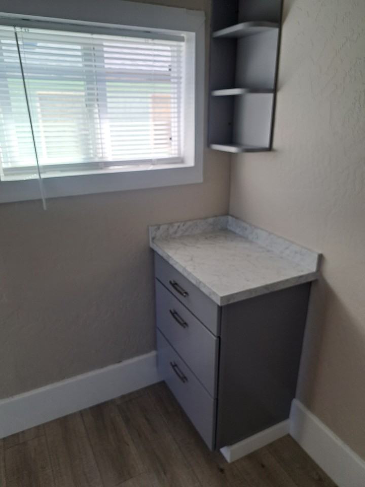 1631 W Pac #2 - Photo 6 of 8