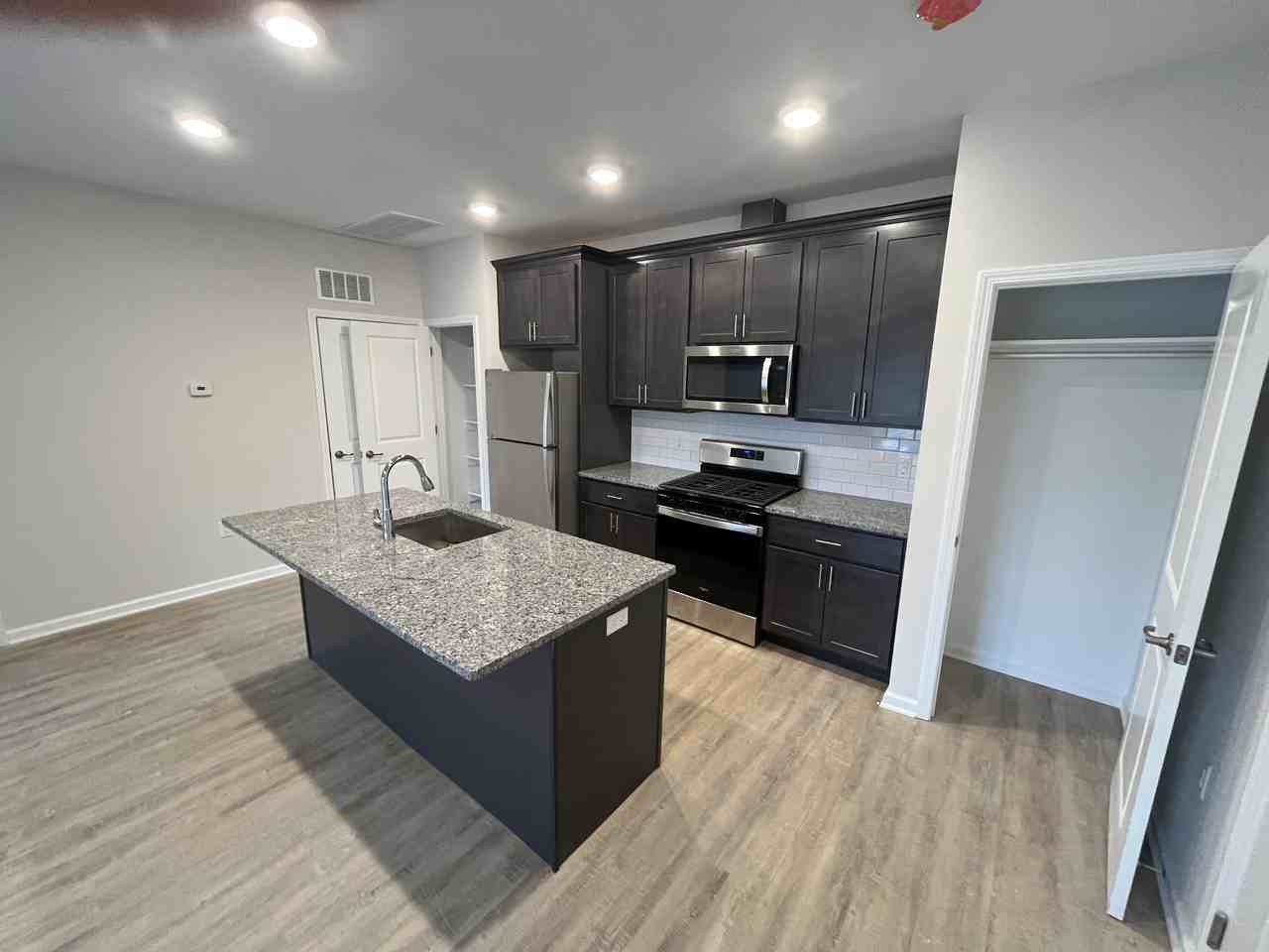 Tower Ridge Grande - Photo 6 of 50