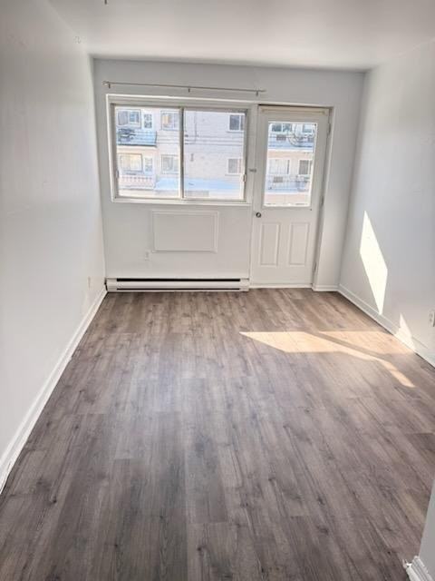 6665 29e Avenue - Photo 3 of 17