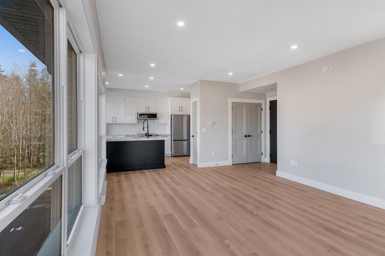674 Highway 2 - Photo 4 of 17