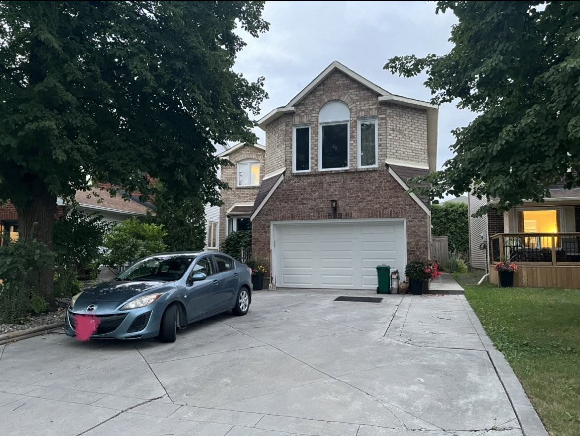 689 Apollo Way - Photo 3 of 9