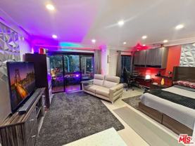 950 N Kings Rd #268 - Photo 1 of 1