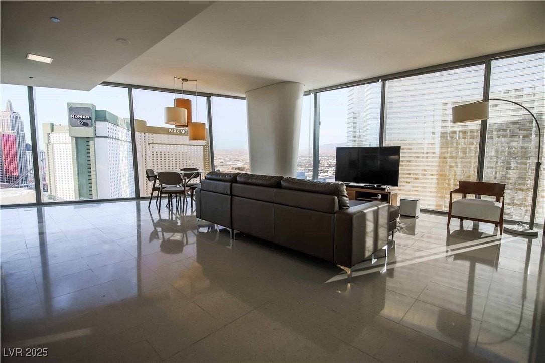 3726 Las Vegas Blvd S #1906