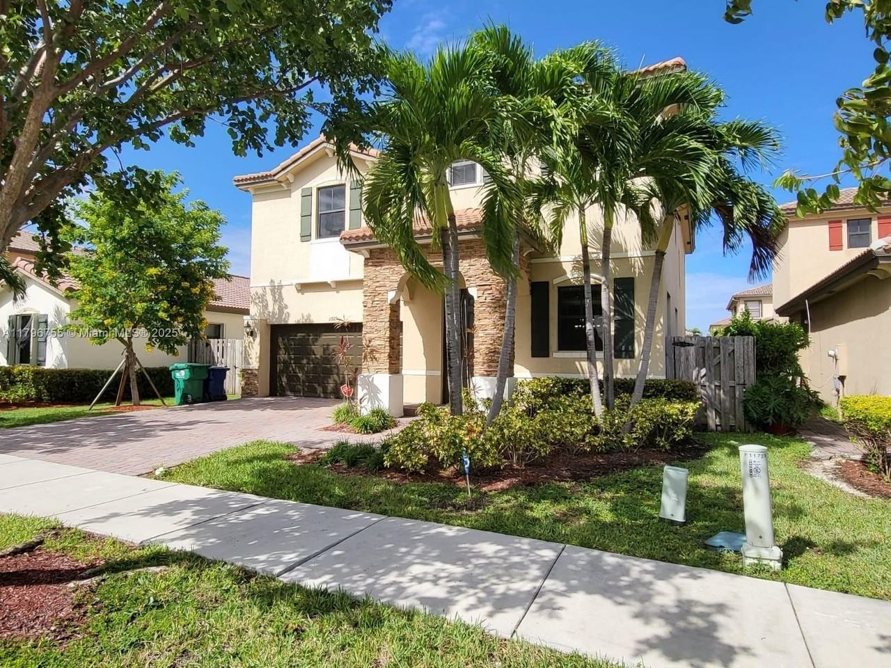 11729 Southwest 236th Street - Photo 3 of 22