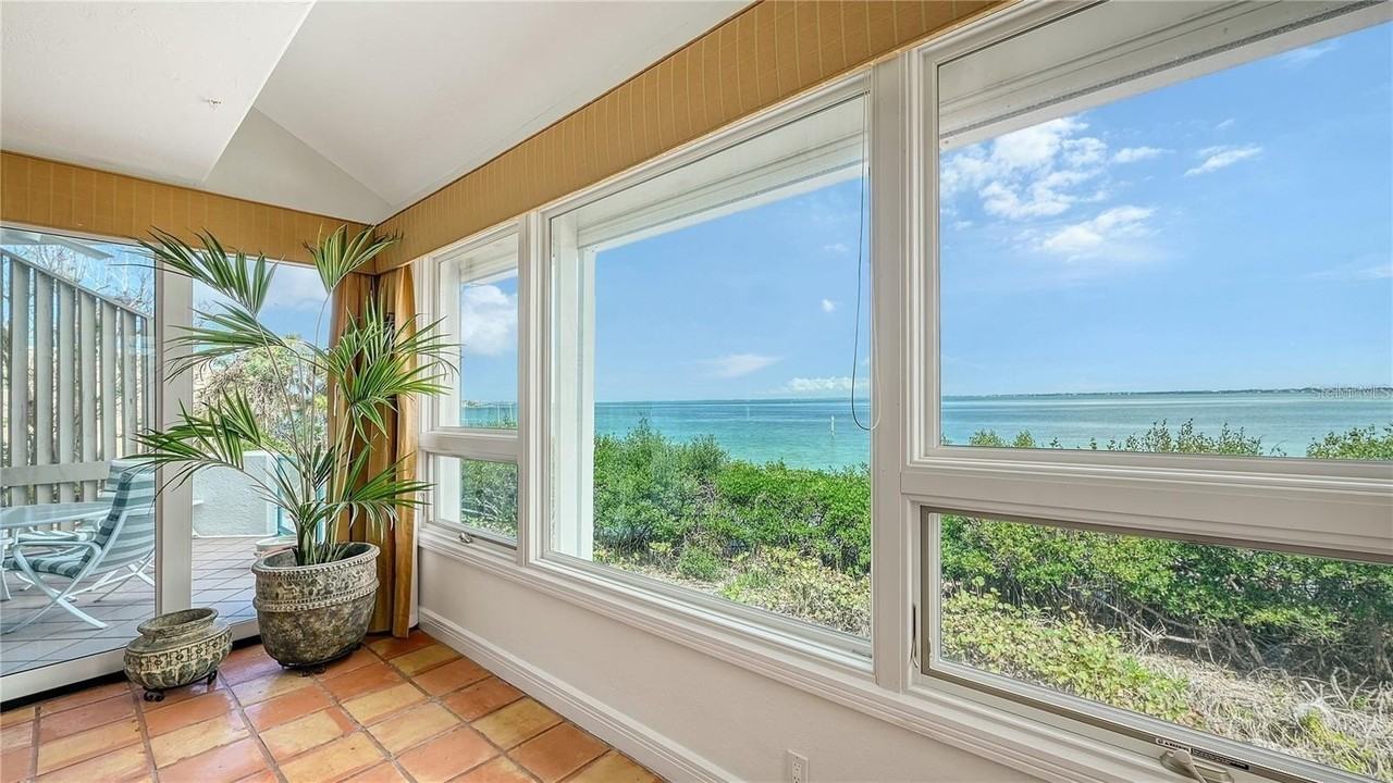 380 Gulf Of Mexico Dr #513 - Photo 7 of 50