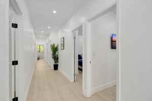 featured image of Ne 127th St