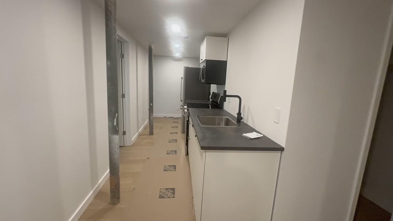 Grant St Sw - Photo 2 of 7