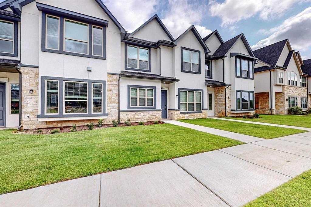 257 Mule Deer Mews - Photo 4 of 40