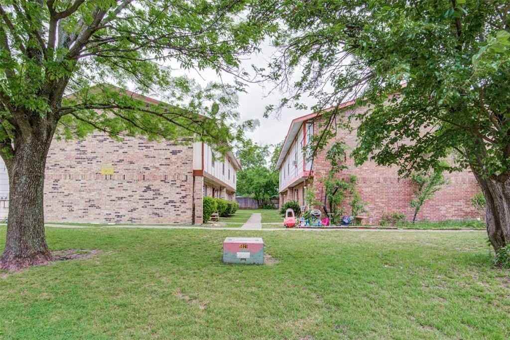 3061 Olympia Dr - Photo 6 of 25