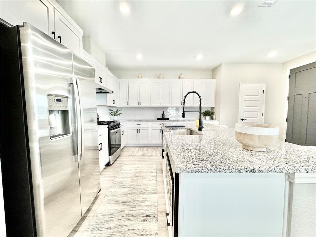 8523 Leyton - Photo 6 of 39