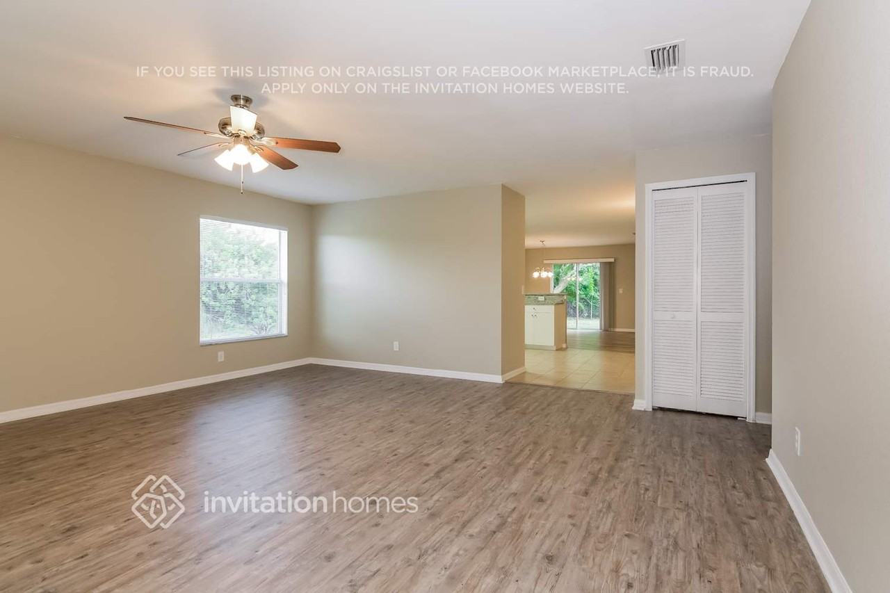 10014 Ancona St - Photo 2 of 17