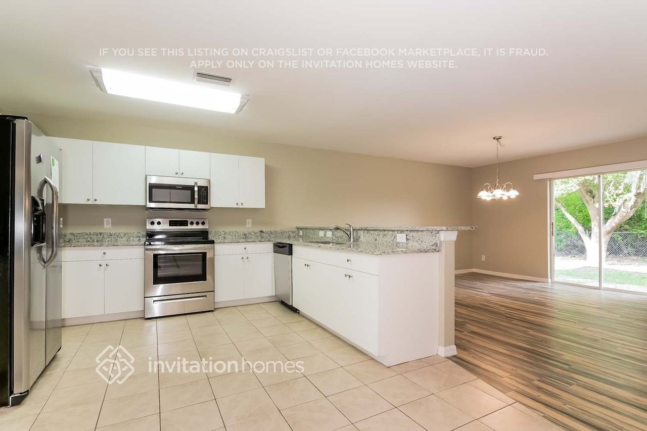 10014 Ancona St - Photo 3 of 17