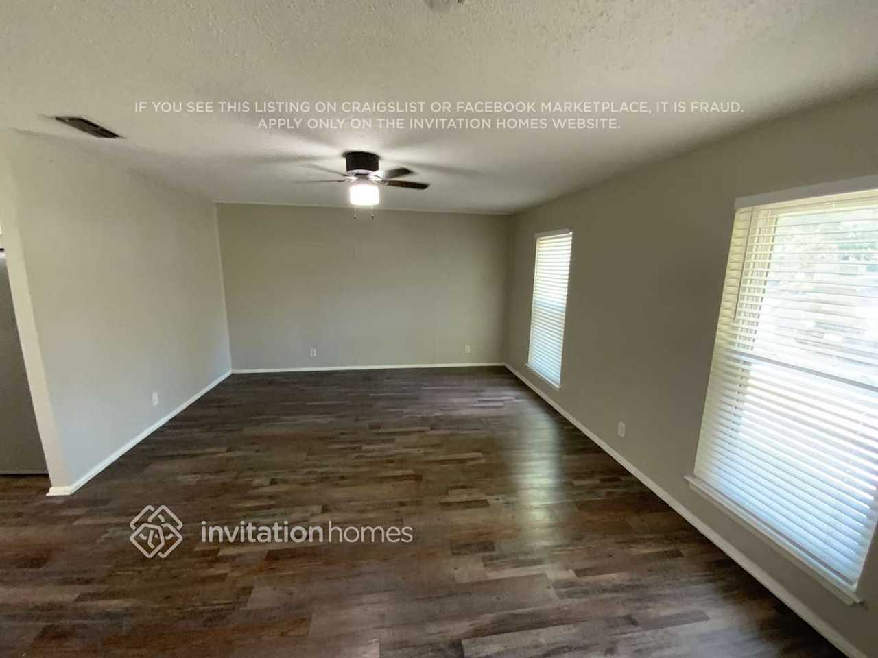 2805 Ladona Dr - Photo 3 of 18