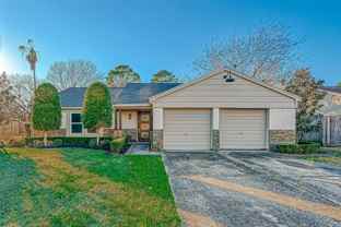 520 E Castle Harbour Dr - Photo 1 of 1