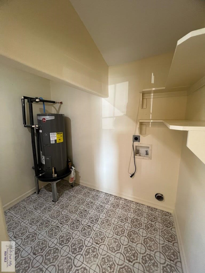 312 N 12th St - Photo 6 of 16