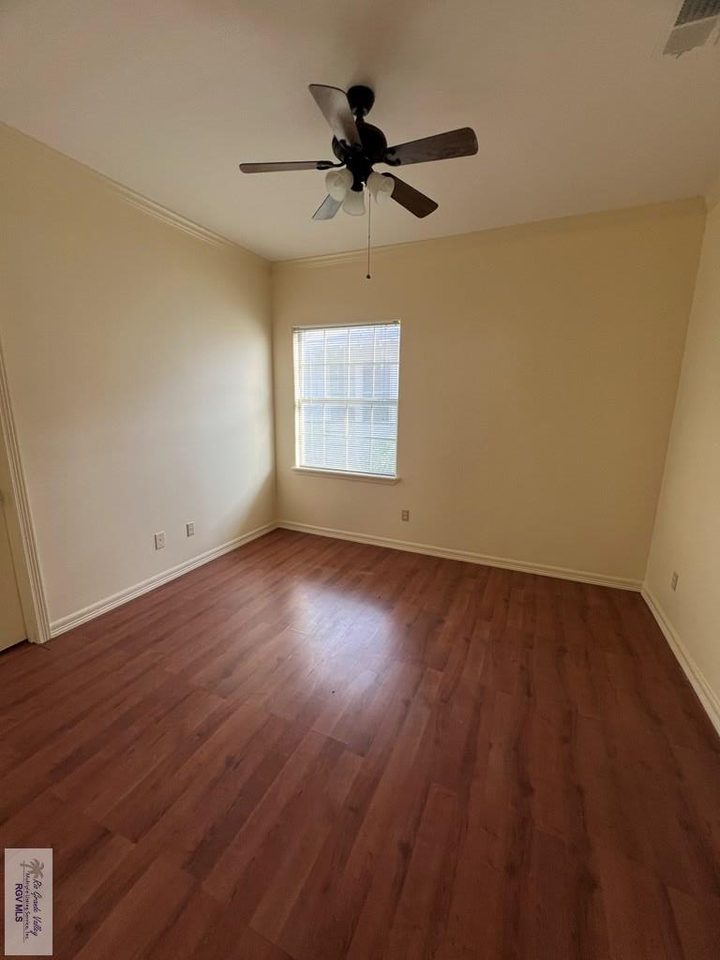 312 N 12th St - Photo 7 of 16