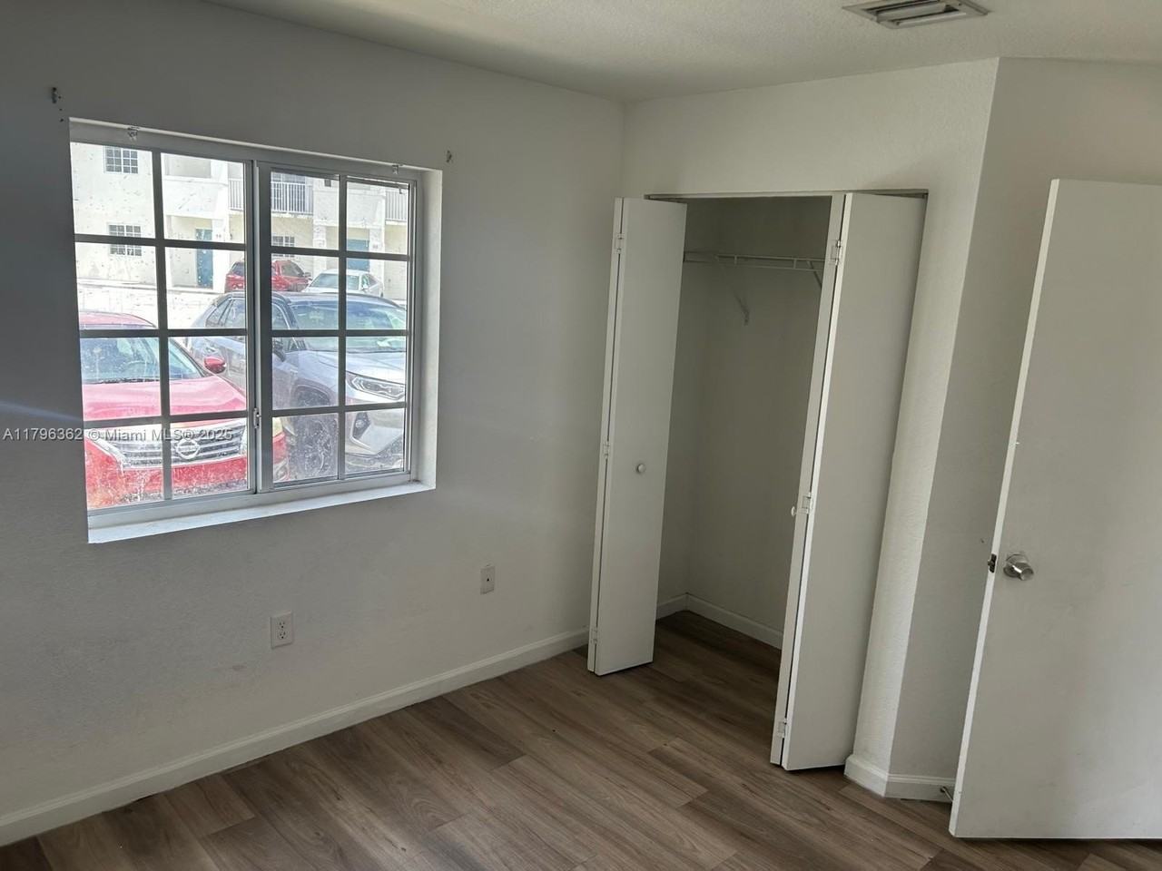 127 Sw 6th Ln - Photo 3 of 21