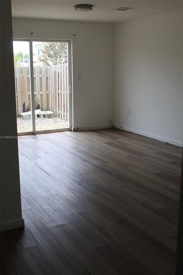 127 Sw 6th Ln - Photo 4 of 21