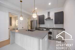 1814 W Thomas St #1F - Photo 1 of 1