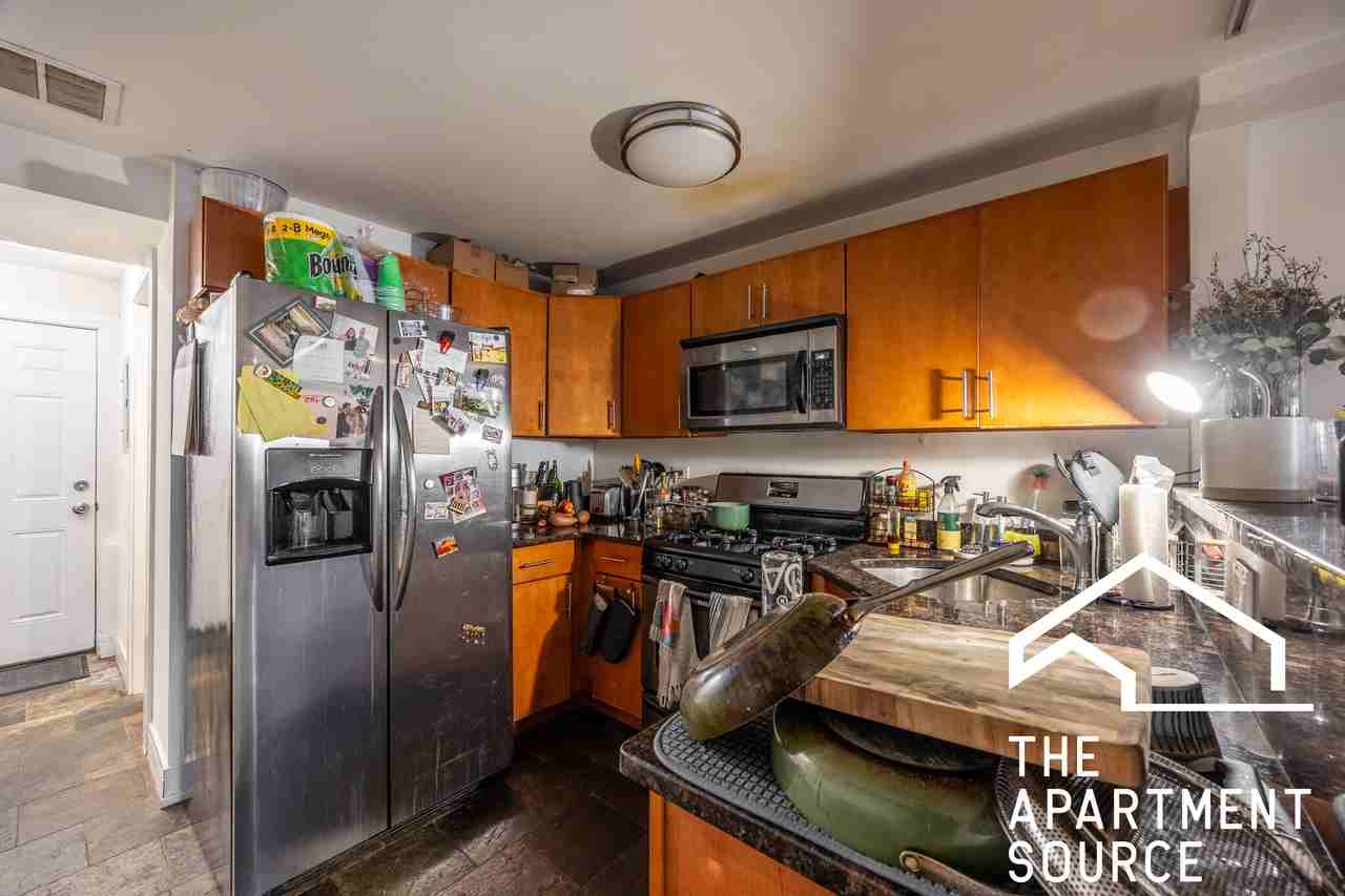3023 N Oakley Ave #GDN - Photo 7 of 15