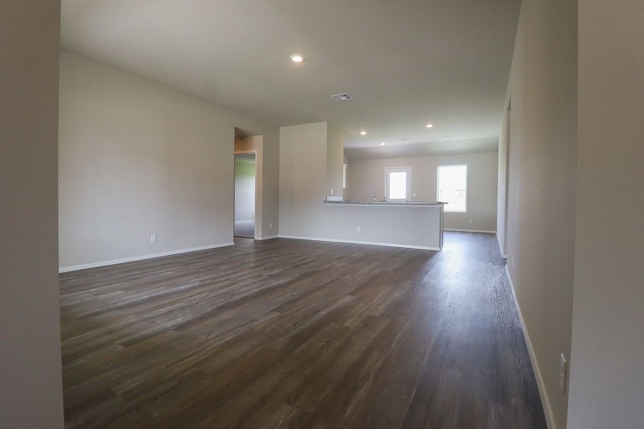16429 S 85th East Ave - Photo 5 of 31